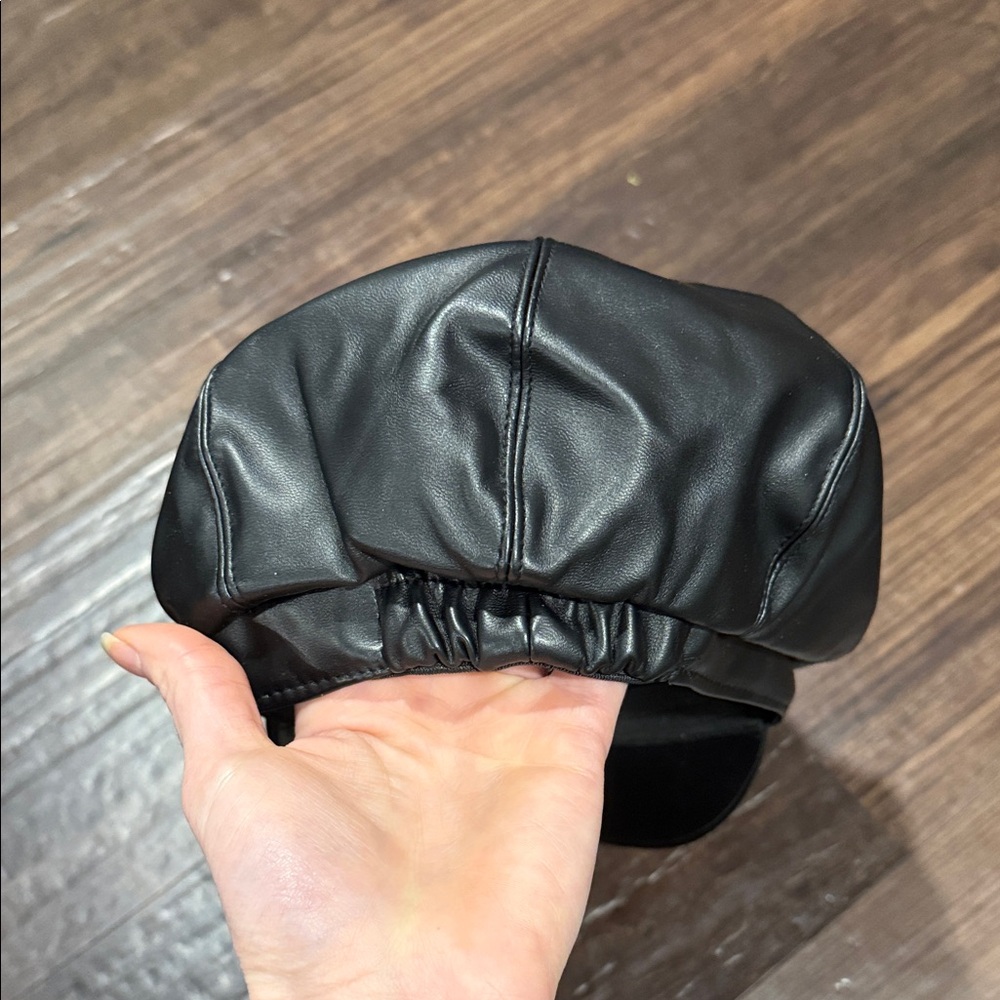 Black Faux Leather Newsboy Cap - Picture 3 of 4